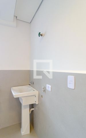 Apartamento para alugar com 39m², 1 quarto e sem vaga Apartamento para alugar com 39m², 1 quarto e sem vagaLavanderia