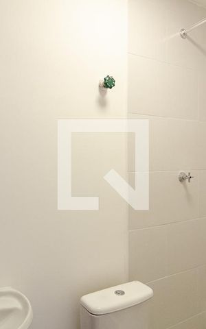 Apartamento para alugar com 39m², 1 quarto e sem vaga Apartamento para alugar com 39m², 1 quarto e sem vagaBanheiro Social