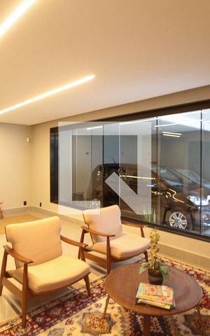 Casa à venda com 320m², 4 quartos e 5 vagas Casa à venda com 320m², 4 quartos e 5 vagasSala