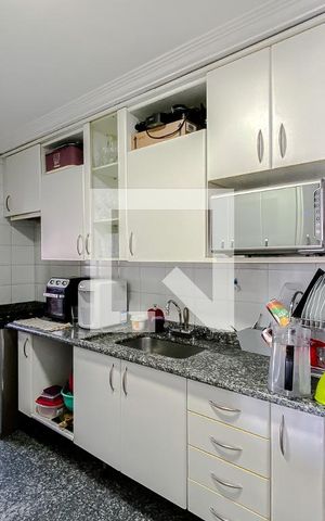 Apartamento à venda com 100m², 3 quartos e 2 vagasCozinha
