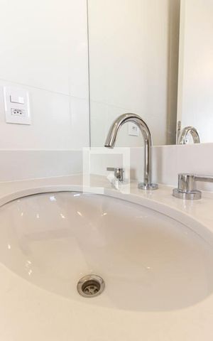Apartamento para alugar com 40m², 1 quarto e 1 vaga