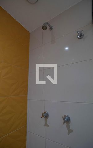 Apartamento à venda com 164m², 3 quartos e 1 vaga Apartamento à venda com 164m², 3 quartos e 1 vagaBanheiro da Suíte 1