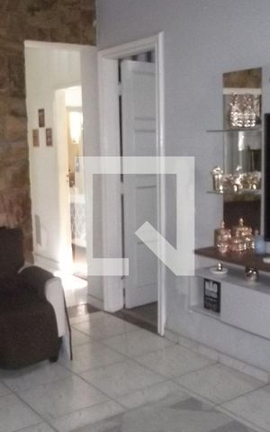 Casa à venda com 300m², 4 quartos e 1 vagaSala