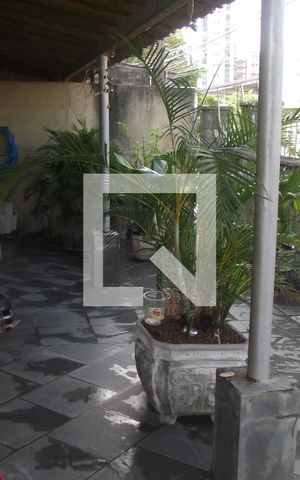 Casa à venda com 300m², 4 quartos e 1 vagaEntrada
