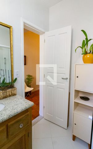 Apartamento para alugar com 55m², 1 quarto e sem vaga Apartamento para alugar com 55m², 1 quarto e sem vagaDetalhe do banheiro