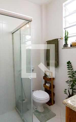 Apartamento para alugar com 55m², 1 quarto e sem vaga Apartamento para alugar com 55m², 1 quarto e sem vagaDetalhe do banheiro