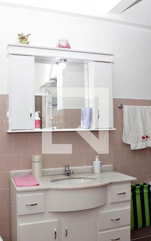Apartamento à venda com 84m², 2 quartos e 1 vagaBanheiro