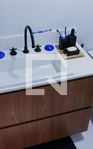 Apartamento para alugar com 78m², 2 quartos e 1 vaga Apartamento para alugar com 78m², 2 quartos e 1 vagaBanheiro