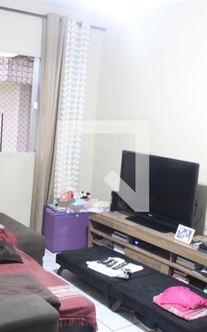 Apartamento para alugar com 81m², 2 quartos e 1 vagaSala