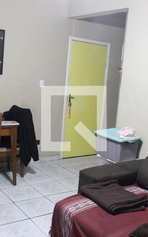 Apartamento para alugar com 81m², 2 quartos e 1 vagaSala