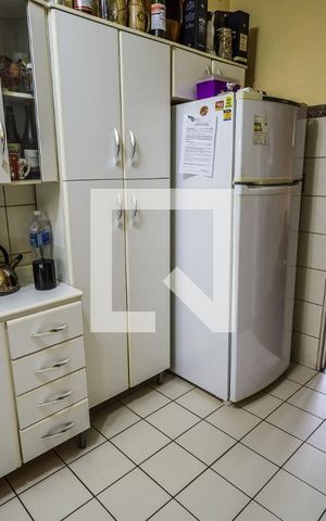 Apartamento à venda com 70m², 3 quartos e 1 vaga Apartamento à venda com 70m², 3 quartos e 1 vagaCozinha