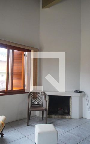 Casa à venda com 246m², 3 quartos e 2 vagasSala 2