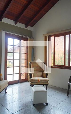 Casa à venda com 246m², 3 quartos e 2 vagasSala 2