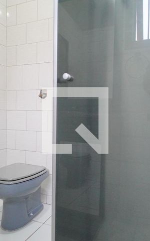 Casa à venda com 246m², 3 quartos e 2 vagasBanheiro