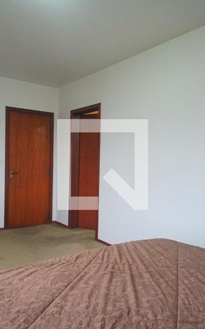 Casa à venda com 246m², 3 quartos e 2 vagasQuarto 1