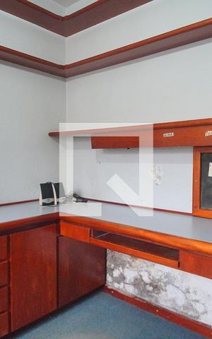 Casa à venda com 246m², 3 quartos e 2 vagasQuarto 3