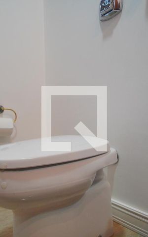 Casa à venda com 246m², 3 quartos e 2 vagasLavabo