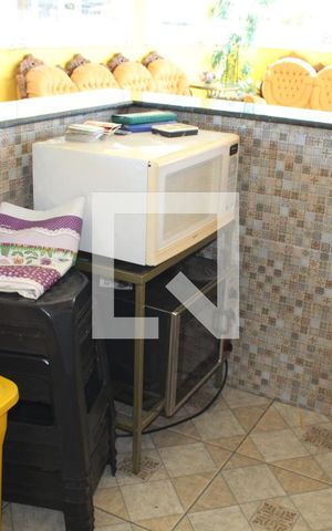 Casa à venda com 300m², 4 quartos e 2 vagasÁrea comum - Salão de festas