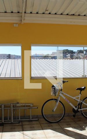 Casa à venda com 300m², 4 quartos e 2 vagasÁrea comum - Salão de festas