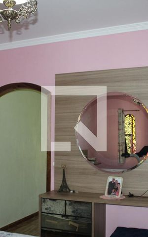 Casa à venda com 300m², 4 quartos e 2 vagasSuíte 2
