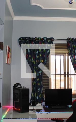 Casa à venda com 300m², 4 quartos e 2 vagasQuarto 1