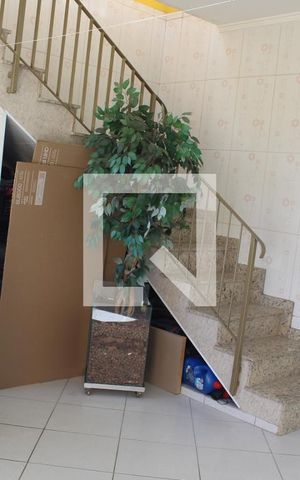 Casa à venda com 300m², 4 quartos e 2 vagasÁrea de Serviço