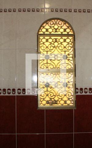Casa à venda com 300m², 4 quartos e 2 vagasLavabo