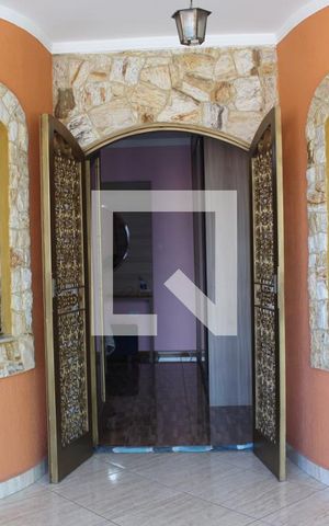 Casa à venda com 300m², 4 quartos e 2 vagasVaranda da suíte 2 