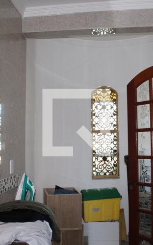 Casa à venda com 300m², 4 quartos e 2 vagasBanheiro da Suíte 2