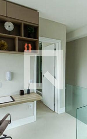 Apartamento para alugar com 99m², 2 quartos e 1 vaga Apartamento para alugar com 99m², 2 quartos e 1 vagaEscritório