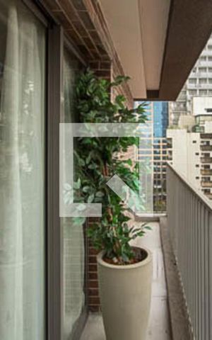 Apartamento para alugar com 99m², 2 quartos e 1 vaga Apartamento para alugar com 99m², 2 quartos e 1 vagaVaranda