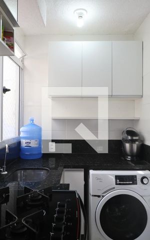 Apartamento para alugar com 41m², 2 quartos e 1 vagaCozinha e Área de Serviço