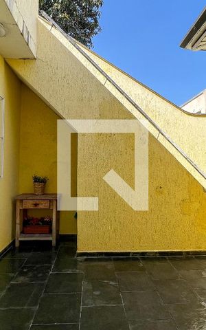 Casa à venda com 240m², 2 quartos e 3 vagasQuintal