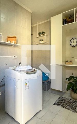 Casa à venda com 240m², 2 quartos e 3 vagasÁrea de Serviço