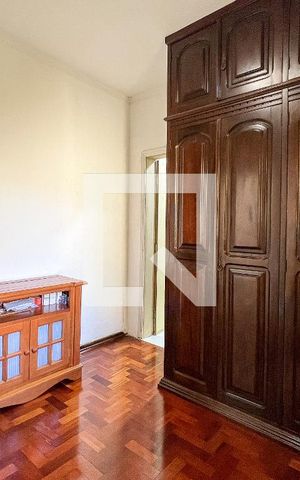 Casa à venda com 240m², 2 quartos e 3 vagasQuarto 2 - Suíte