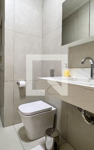Casa à venda com 240m², 2 quartos e 3 vagasBanheiro do Quarto 2