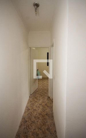 Casa à venda com 129m², 2 quartos e 2 vagasCorredor dos Quartos