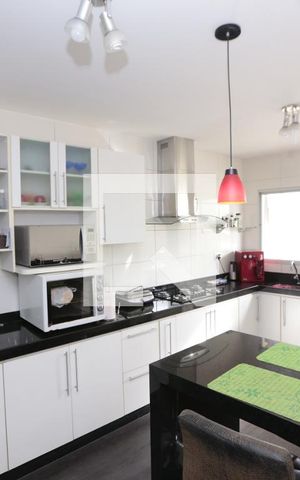 Casa à venda com 330m², 3 quartos e 1 vagaCozinha