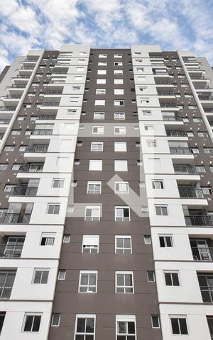 Apartamento à venda com 45m², 2 quartos e 1 vaga Apartamento à venda com 45m², 2 quartos e 1 vagaFachada