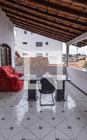 Casa à venda com 230m², 3 quartos e 15 vagasVaranda