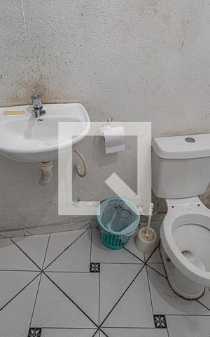 Casa à venda com 230m², 3 quartos e 15 vagasBanheiro da suite