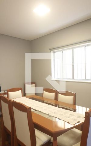Casa à venda com 200m², 3 quartos e 1 vagaSala de Jantar