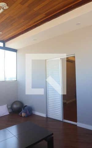Casa à venda com 200m², 3 quartos e 1 vagaSacada Quarto 1 