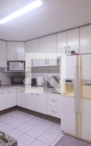 Casa à venda com 200m², 3 quartos e 1 vagaCozinha 