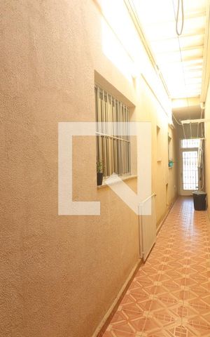 Casa à venda com 200m², 3 quartos e 1 vagaÁrea de Serviço