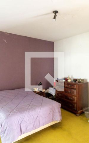 Casa à venda com 260m², 3 quartos e 3 vagas Casa à venda com 260m², 3 quartos e 3 vagasQuarto 1