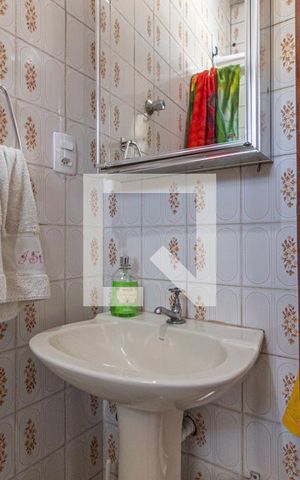 Casa à venda com 120m², 3 quartos e 2 vagasBanheiro da suíte 2