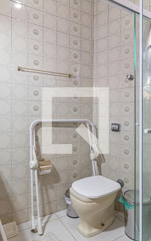 Casa à venda com 120m², 3 quartos e 2 vagasBanheiro da suíte 3