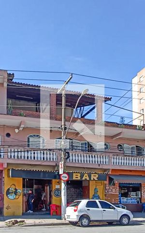 Casa à venda com 120m², 3 quartos e 2 vagasFachada