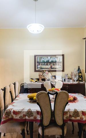 Casa à venda com 300m², 3 quartos e sem vagaSala de Jantar